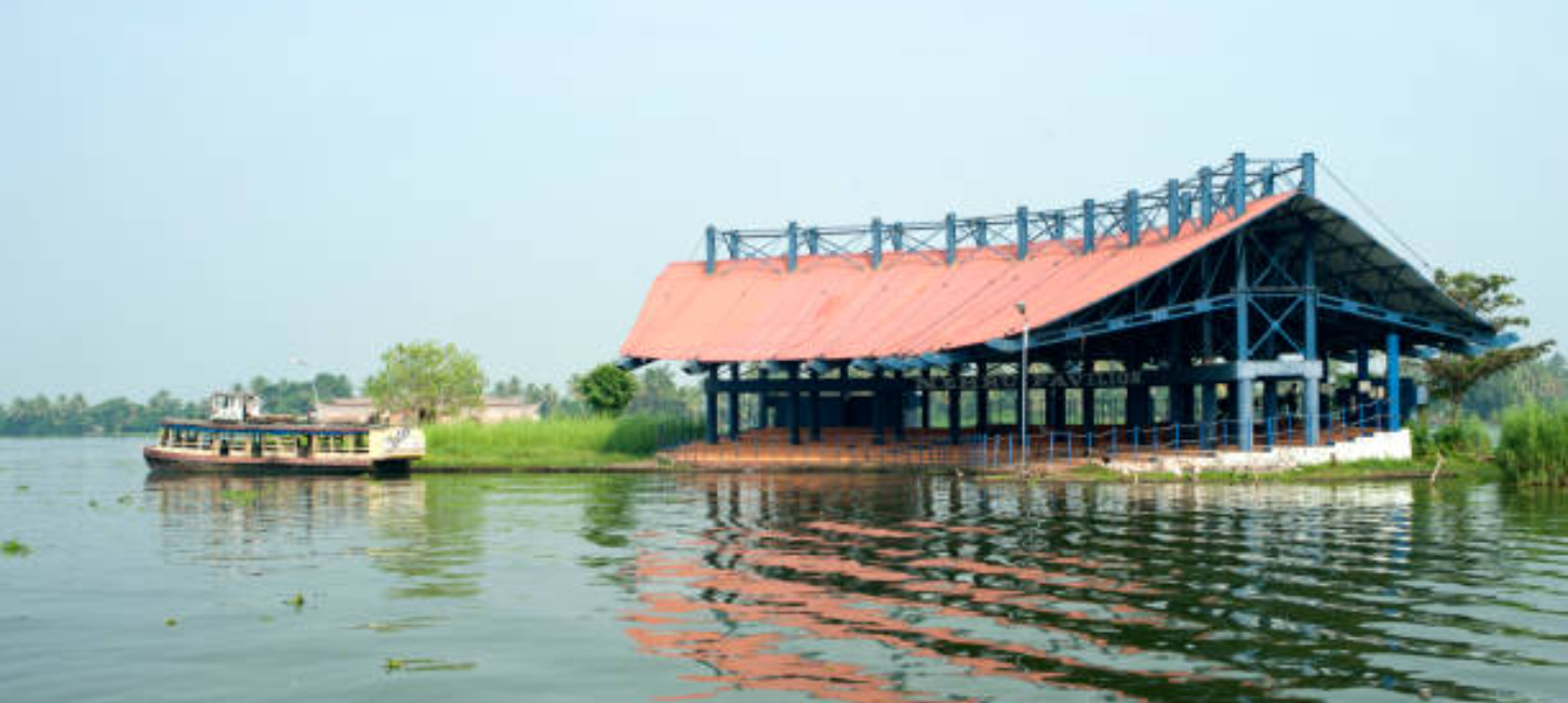 Chunnambar Boat House br