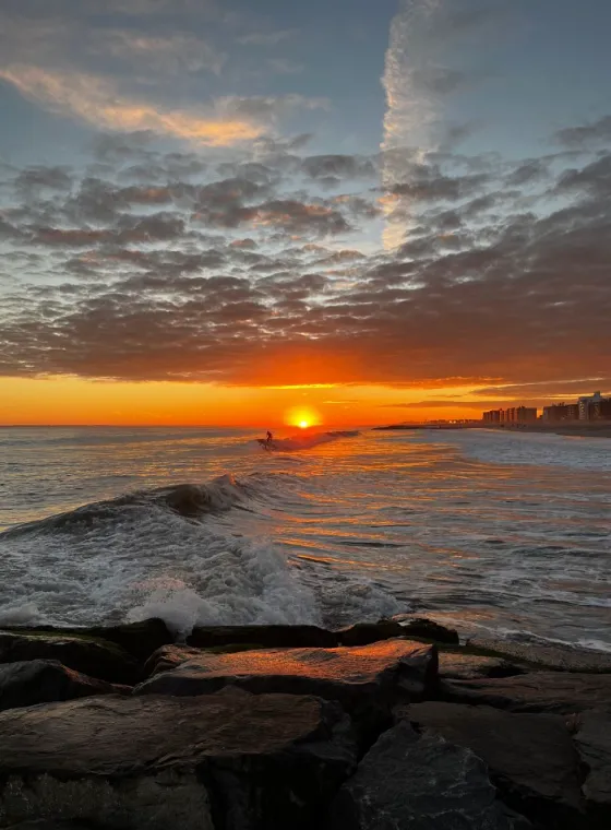 Rock Beach Sunrise Start​
